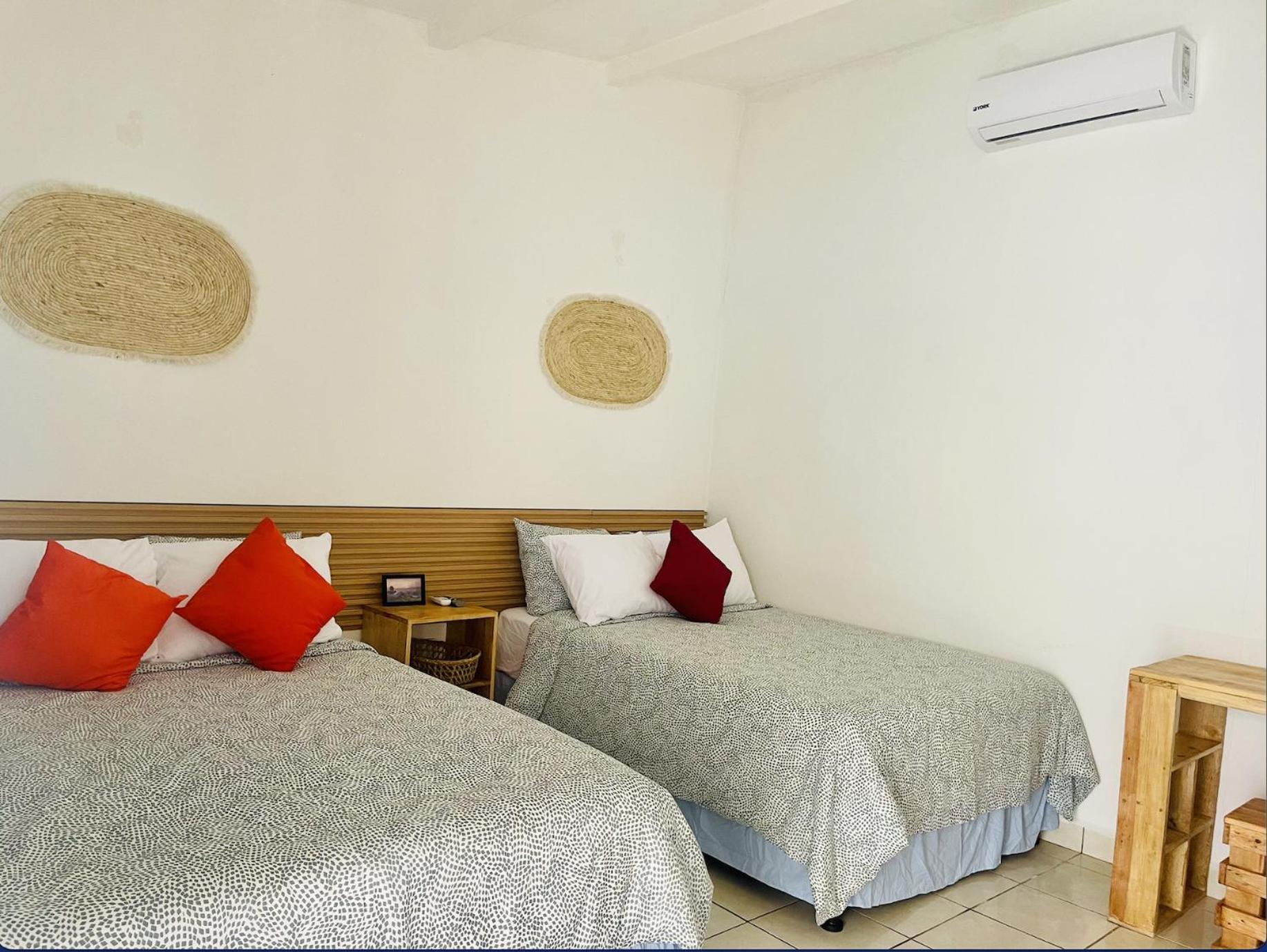 The Beach Break Hotel El Cocal Playa San Blas Exteriör bild
